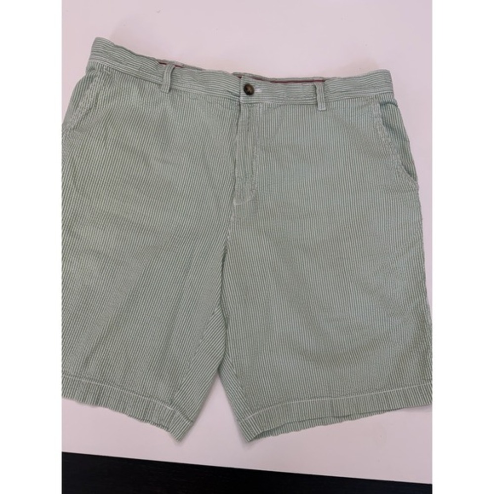 IZOD‎ Seersucker Shorts Mens 38 Green White Stripe Flat Front 10".        5205